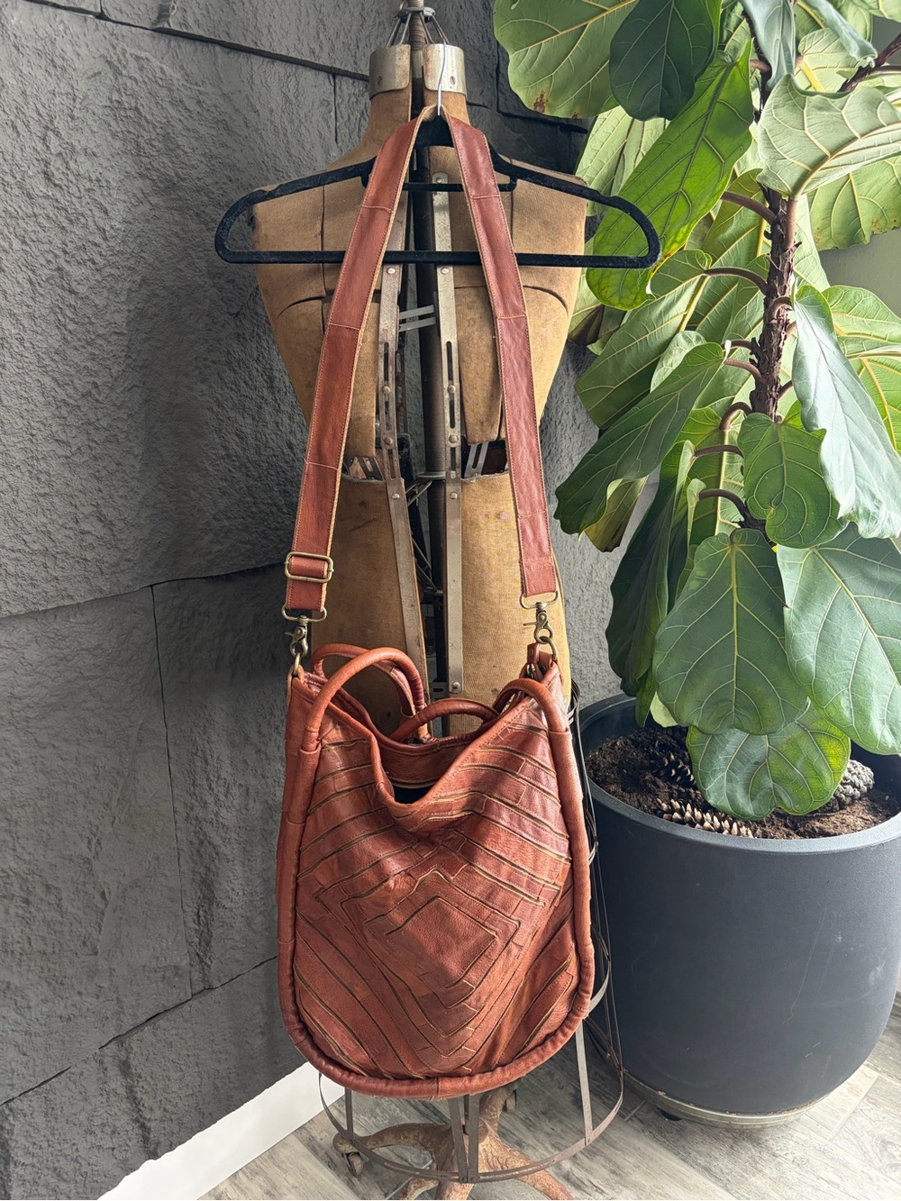 Leather Hobo Shoulder Bag in Burnt Orange